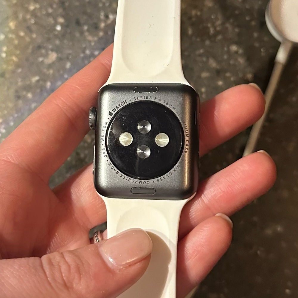 Series 3 Apple Watch 38MM